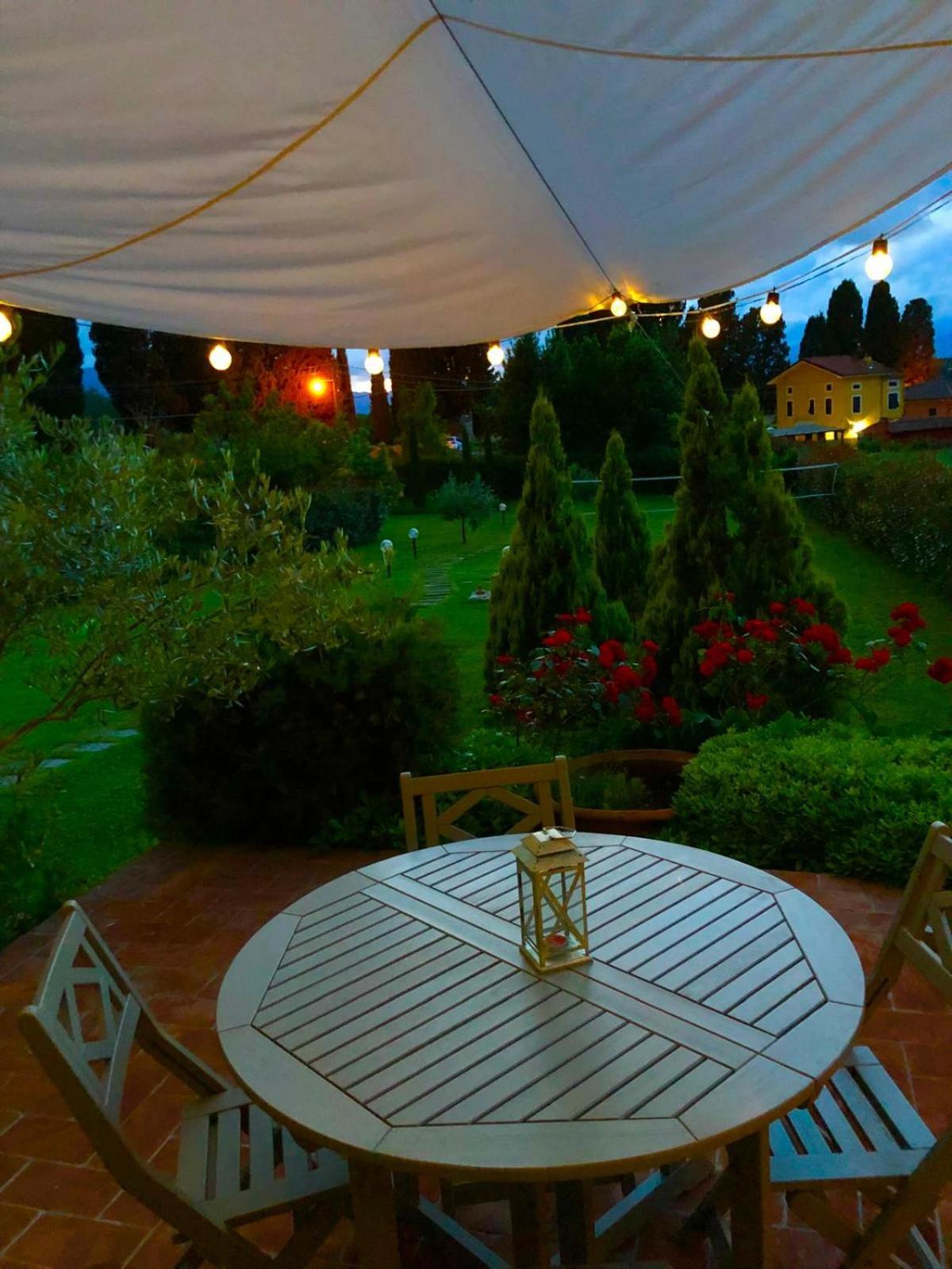 Intero Alloggio Campagna Lucca Capannori Bagian luar foto